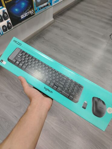 Səsgücləndiricilər, qulaqlıqlar və mikrofonlar: Logitech MK220 simsiz klaviatura və siçan dəsti. Kompakt dizaynı iş