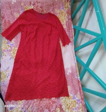 летнее платье 52 размера: Продаю платье б/уразмер 52