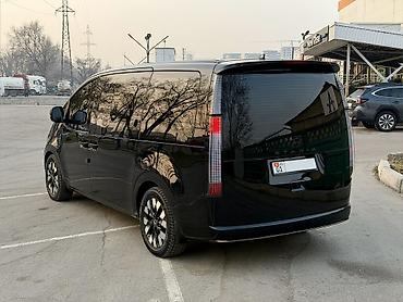 Hyundai: Hyundai Staria: 2025 г., 2.2 л, Автомат, Дизель, Минивэн — 4