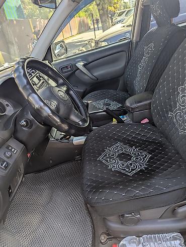 ravon r4: Toyota RAV4: 2003 г., 2 л, Механика, Бензин, Кроссовер — 4
