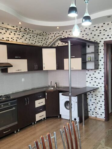 Uzunmüddətli kirayə mənzillər: Nərimanov metrosu, 82 N-li məktəb yanı, Yeni Tikili 18 mərtəbəli — 7