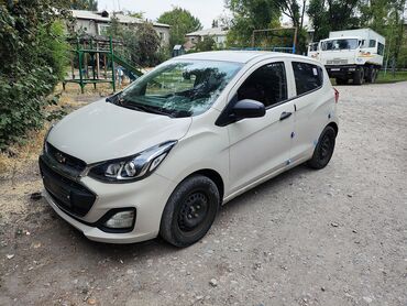 лампы для авто: Chevrolet Spark: 2019 г., 1 л, Автоматические, Бензин, Хэтчбэк