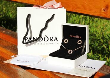 сережки из бисера: Очаровательный набор от Pandora🥰 Серебро 925 проба😍 Набор 2600 сом☺️