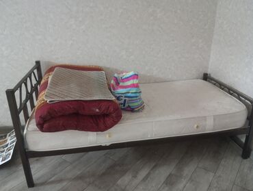 Кровати: Б/у, Односпальная кровать, С матрасом, Азербайджан