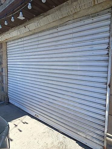 islenmis demir qapilar: Metall jalüz qapı – geniş ölçülü, üfüqi lamelli, əl ilə yuxarı-aşağı — 2