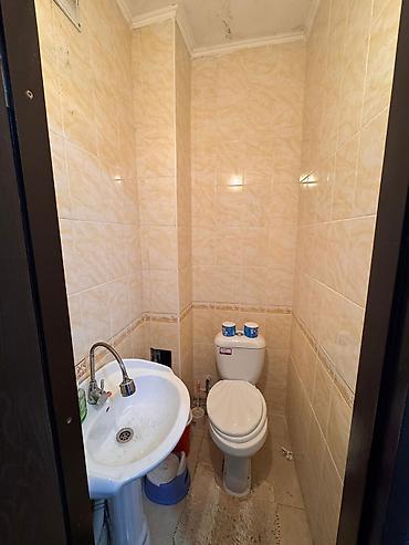 Продажа квартир: 2 комнаты, 56 м², 105 серия, 1 этаж, Косметический ремонт — 8