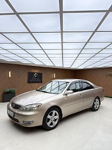 corolla 2016: Toyota Camry: 2004 г., Автомат, Бензин, Седан — 1