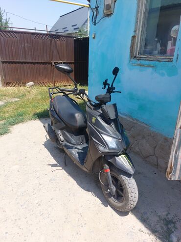 глушитель для скутера: Скутер BWS, 150 куб. см, Бензин, Б/у