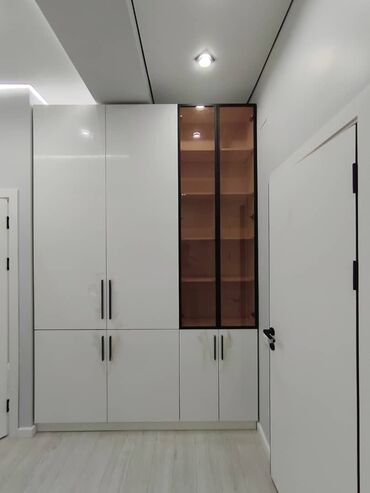 Шкафы для одежды: Шкаф для одежды, Новый, Прямой — 17