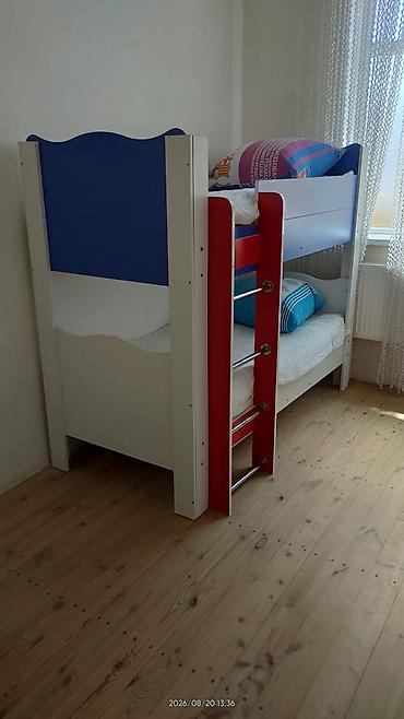 Oğlan və qız üçün, İşlənmiş, Çarpayı, Matras ilə, Siyirməli