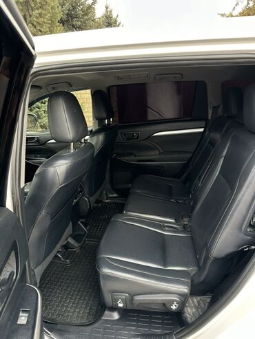 Toyota: Toyota Highlander: 2018 г., 3.5 л, Автомат, Бензин, Кроссовер — 7
