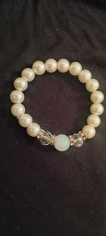 Üzüklər: Böyük həcmli qadın üzük kolleksiyası - Ümumi sayı: 12 ədəd - — 30