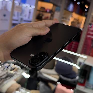 iphone 6a: IPhone 16, Б/у, 256 ГБ, Черный, Чехол, 93 % — 6