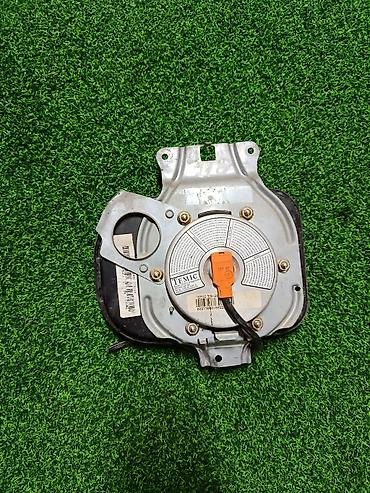Подушка безопасности (модуль airbag) в рулевое колесо at lalafo.kg Подушка безопасности (модуль airbag) в рулевое колесо