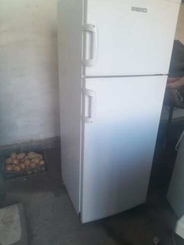 aux кондиционеры бишкек: Холодильник Beko, Двухкамерный