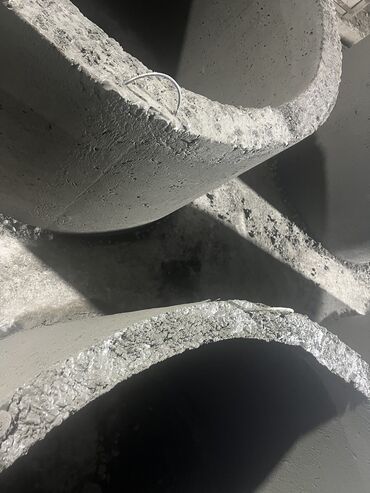 Железобетонные (ЖБИ) кольца для септика: Железобетонное (ЖБИ) кольцо для септика Размер: 200 x 90 x 10 см, Платная установка, В розницу — 18