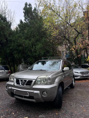 дипломат 126: Nissan X-Trail: 2003 г., 2 л, Механика, Газ, Кроссовер