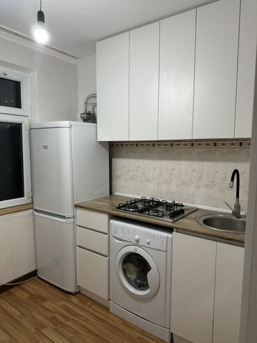 стиральные машины со склада: Стиральная машина Indesit, Новый, Автомат