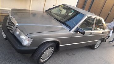 mercedes kredit: Mercedes-Benz 190: 2 l | 1991 il Sedan