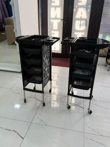 Salon, tibbi mebel dəsti: 3lu sac makiyaj mebeli-350 azn Kreslo 4 eded koja-ededi 150 azn — 7