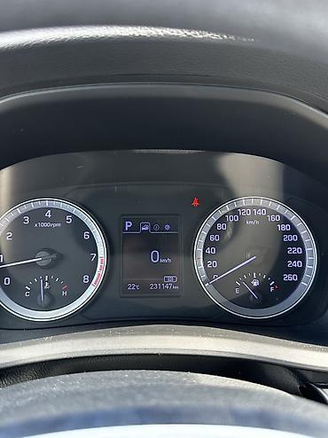 фит салон: Hyundai Sonata: 2021 г., 2 л, Автомат, Бензин, Седан — 10