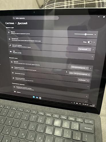 Ноутбуки Microsoft: Ультрабук, Б/у, Intel Core i5 — 6
