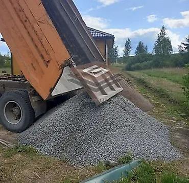 Отсев, Для стяжки, В розницу, Камаз, Зил at lalafo.kg Отсев, Для стяжки, В розницу, Камаз, Зил