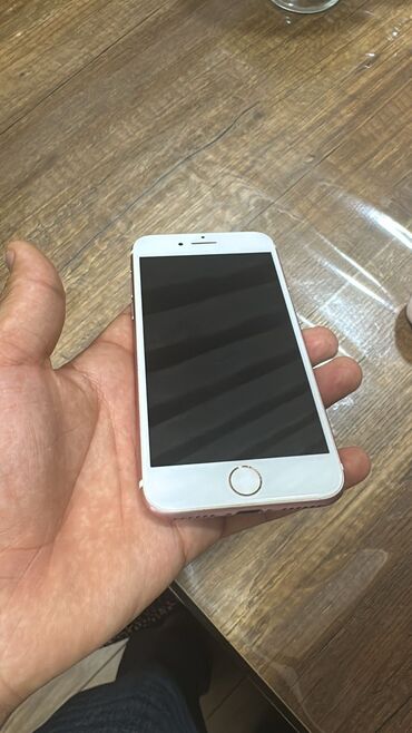 Poco: IPhone 7, 32 ГБ, Отпечаток пальца