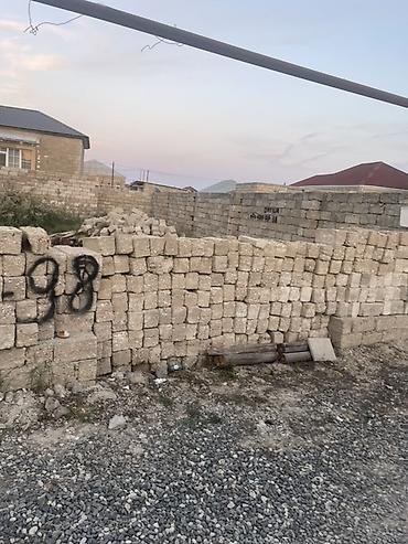 daş gülü: Ünvan Ramana şuşa qəsəbəsi 2 sot hər tərəfi hörülüb içində 1800 daş — 3