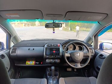 куплю электро инструмент: Honda Fit: 2001 г., 1.3 л, Вариатор, Бензин, Хетчбек