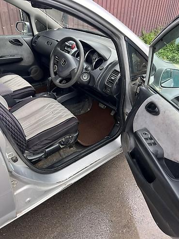 fit рф: Honda Fit: 2002 г., 1.3 л, Автомат, Бензин, Хэтчбэк — 7