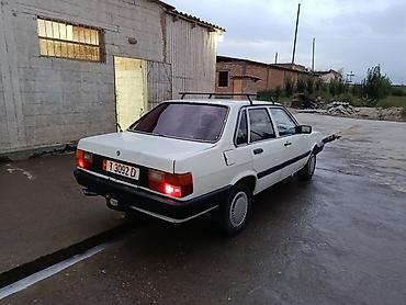 Унаа сатуу: Audi 80: 1986 г., 1.8 л, Кол менен иштөөчү, Бензин, Седан — 5