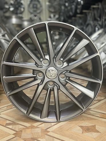 byd 06 ev: Литые Диски R 17 Toyota, Комплект, отверстий - 5, Б/у — 1