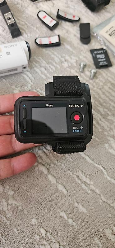 Видеокамеры: Sony AZ 1 mini камера и идеальном состоянии и с множеством креплений — 2
