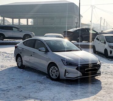 хендай аванте 2018: Hyundai Avante: 2018 г., 1.6 л, Типтроник, Газ, Купе