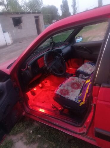 срочная продажа авто по низким ценам: Срочно срочно продаётся passat 
состояние Ляля вложение не требуется