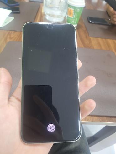 huawei p 30: Smartfon – böyük ekranlı, ön hissədə ikili kamera/face sensor — 1