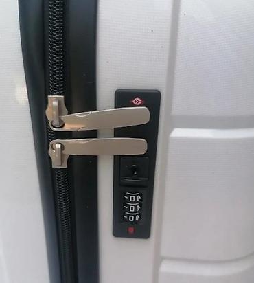 Putni koferi i torbe: Tvrdi kofer na točkićima – bela boja - Materijal: ABS/plastika sa — 1