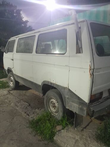 санг йонг корандо: Volkswagen Transporter: 1988 г., 1.8 л, Механика, Бензин, Фургон