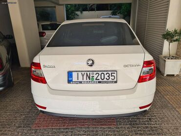 Used Cars: Skoda Octavia: 1 l | 2018 year | 62000 km. Limousine