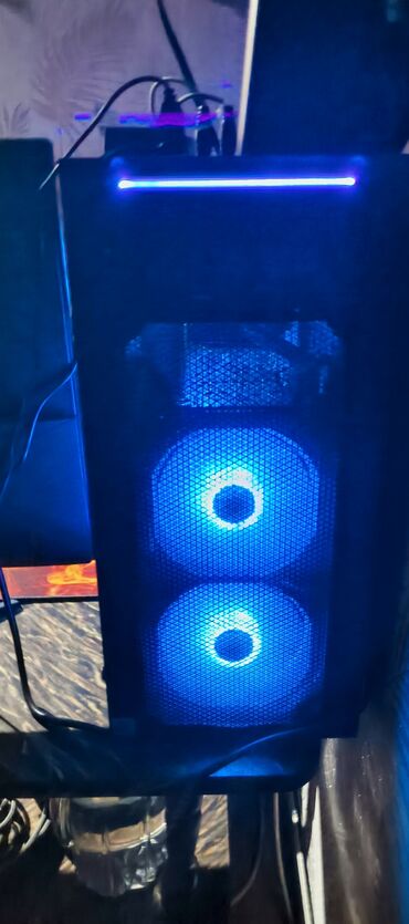 Masaüstü kompüterlər və iş stansiyaları: Gaming kompüter komplekti her şey ustunde hazir qoş işlet windos 10 — 11