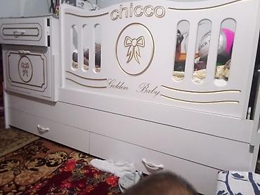 спальна: Детская кровать-манеж Chicco Golden Baby, белая с золотистым декором — 2