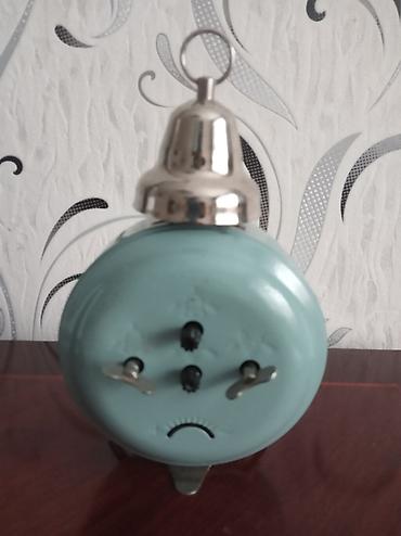 Часы для дома: Продам антикварные часы, СССР, рабочие. Цена 3000 сом каждый, без — 7