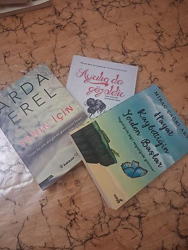 Bədii ədəbiyyat: Məqsədli oxucular üçün müxtəlif janrlarda seçmə kitab dəsti.Ozumcun — 2