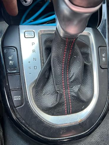 Kia: Срочно! Элегантный черный Kia K3 современным дизайном кузова и — 6