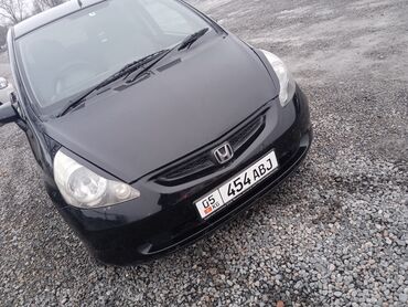 машину фит: Honda Fit: 2003 г., 1.3 л, Вариатор, Бензин, Седан