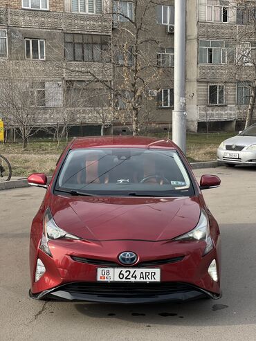 тайота аллекс: Toyota Prius: 2017 г., 1.8 л, Гибрид