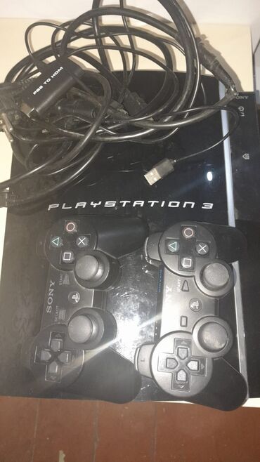 PS3 (Sony PlayStation 3): Təcili satılır.Yaddaş 37gb