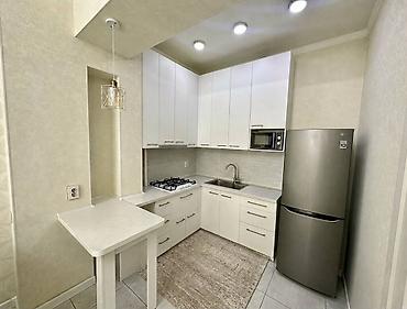 2021: 2 комнаты, 56 м², 2 этаж — 3