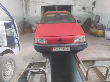 садовый измелчитель: Volkswagen Passat Variant: 1991 г., 1.8 л, Механика, Бензин, Универсал